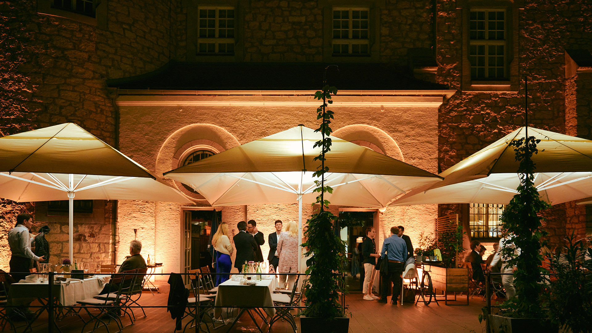 Beleuchtung auf der Brauhaus am Schloss Terrasse